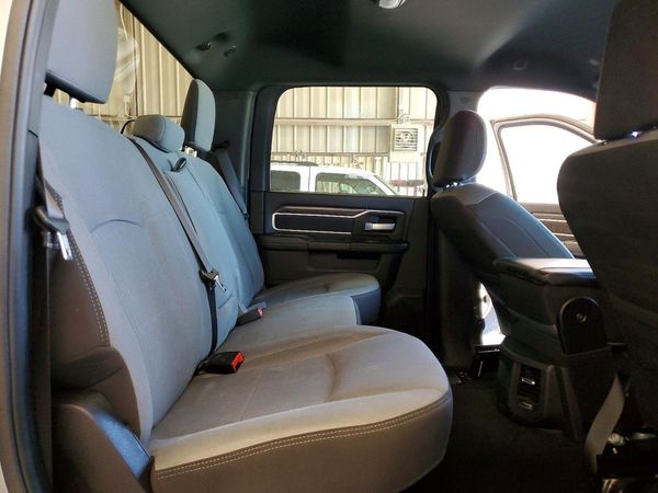 2024 RAM 2500 BIG HORN CREW CAB 4X4