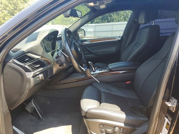 2013 BMW X6 xDrive50i — DENT