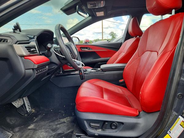 2025 TOYOTA CAMRY — DENT