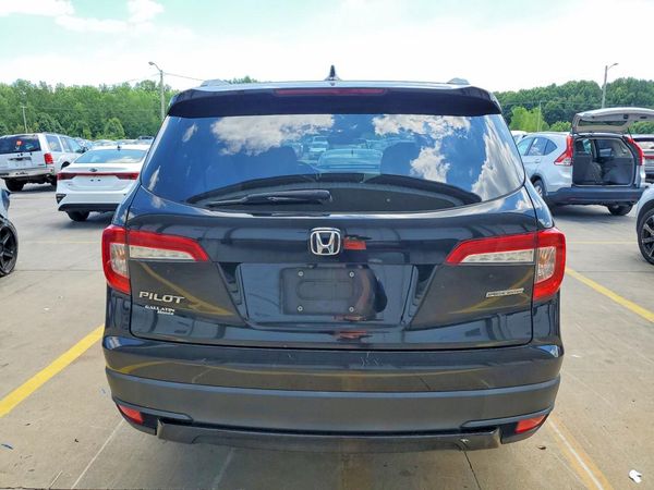 2021 HONDA PILOT SE