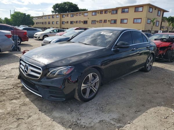 2020 MERCEDES-BENZ E-CLASS E350 — Front 3/4