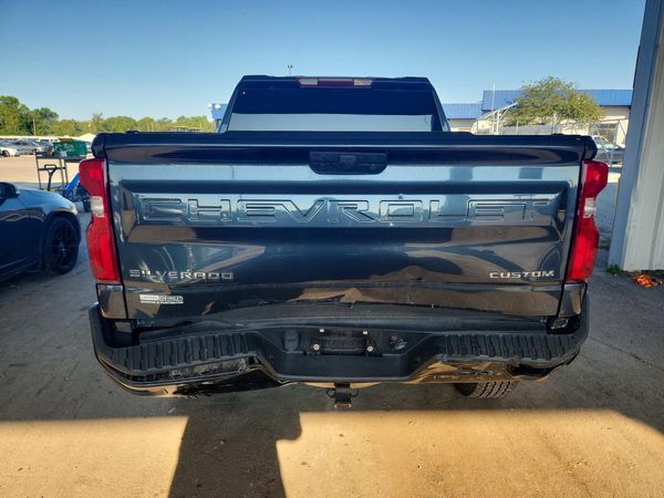 2019 CHEVROLET SILVERADO Trail Boss Custom