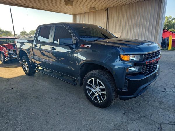 2019 CHEVROLET SILVERADO Trail Boss Custom