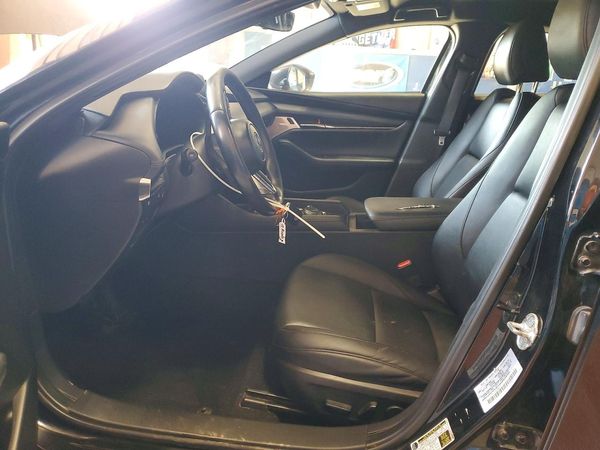 2019 MAZDA 3