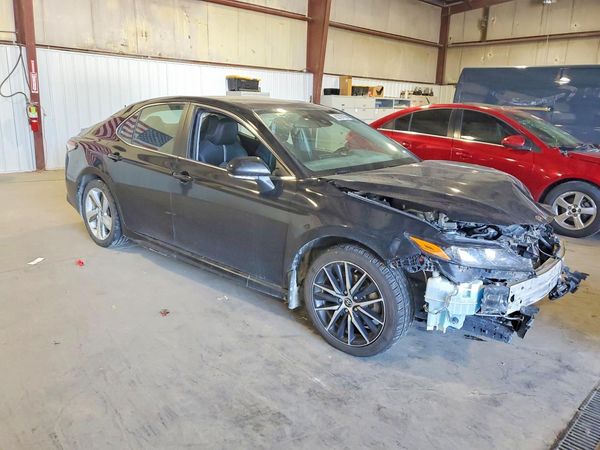 2023 TOYOTA CAMRY