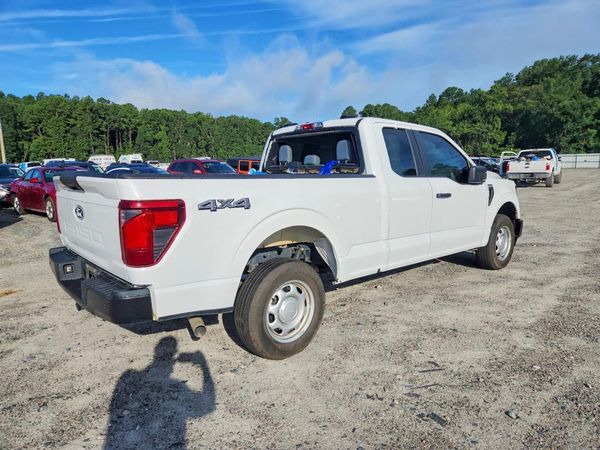 2024 FORD F150