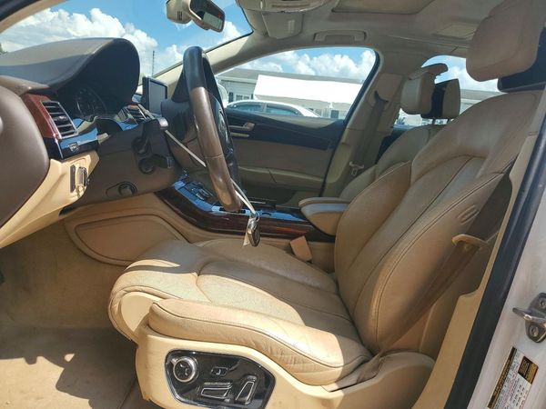 2013 AUDI A8