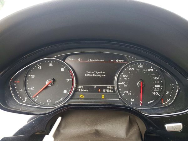 2013 AUDI A8