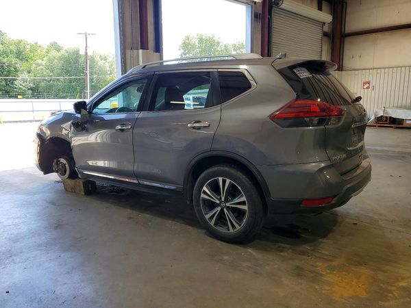 2018 NISSAN ROGUE
