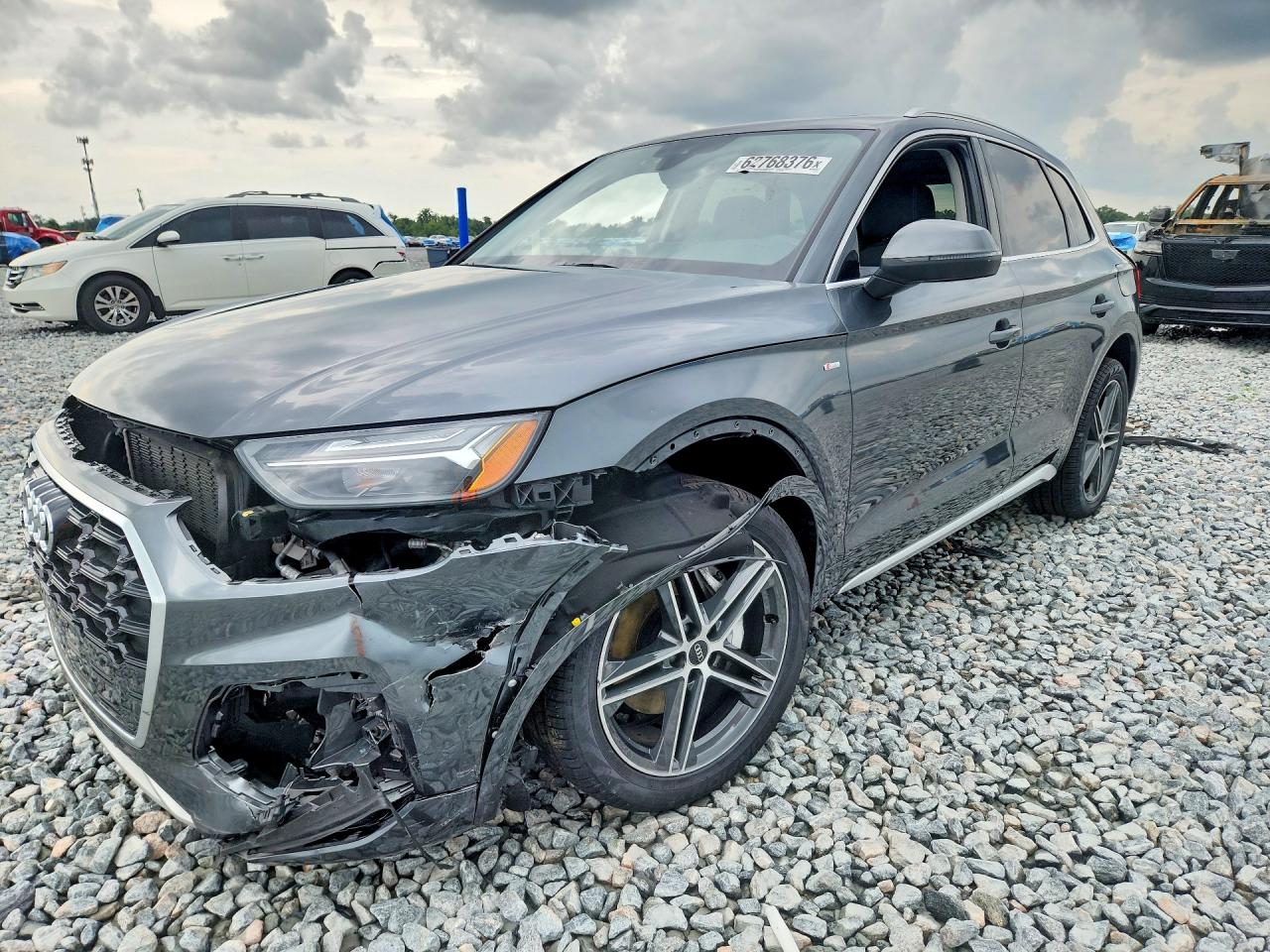 2021 AUDI Q5 E