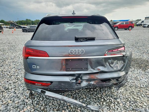 2021 AUDI Q5 E