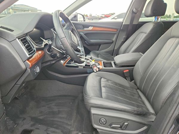 2021 AUDI Q5 E