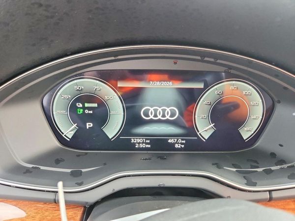 2021 AUDI Q5 E