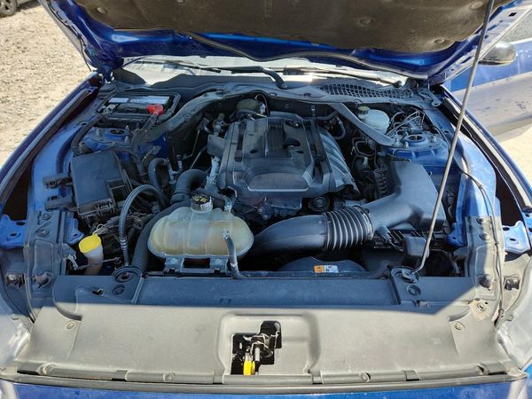 2017 FORD MUSTANG I4 Coupe