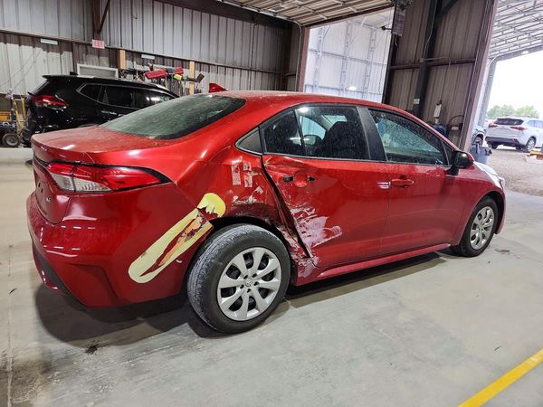 2021 TOYOTA COROLLA