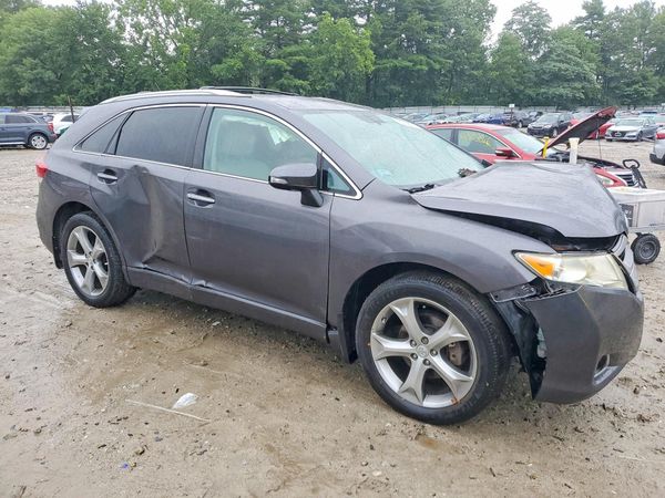 2013 TOYOTA VENZA