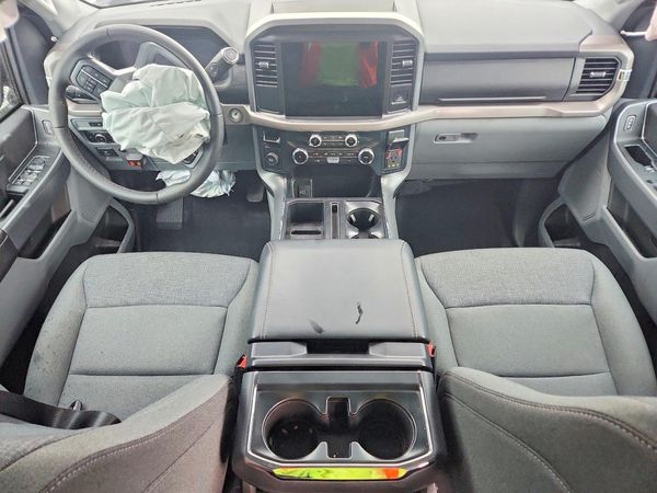 2025 FORD F150