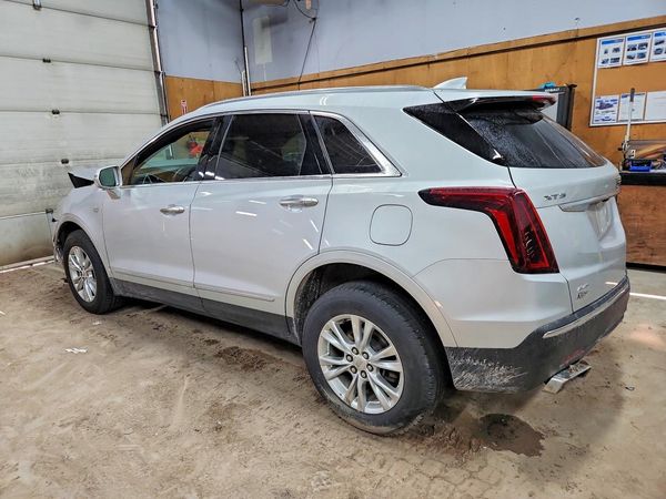 2020 CADILLAC XT5 Luxury