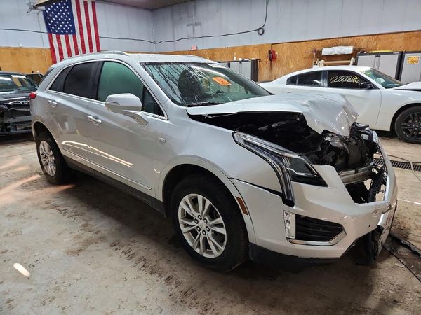 2020 CADILLAC XT5 Luxury