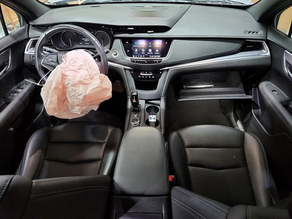 2020 CADILLAC XT5 Luxury