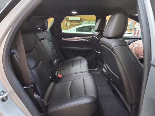 2020 CADILLAC XT5 Luxury