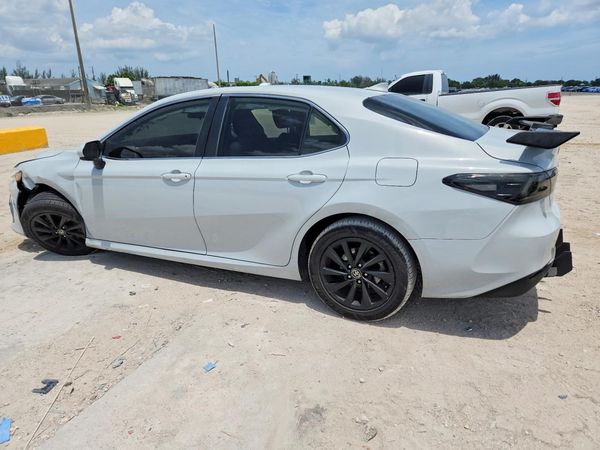 2023 TOYOTA CAMRY