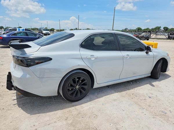 2023 TOYOTA CAMRY