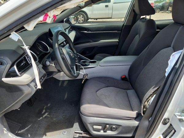 2023 TOYOTA CAMRY