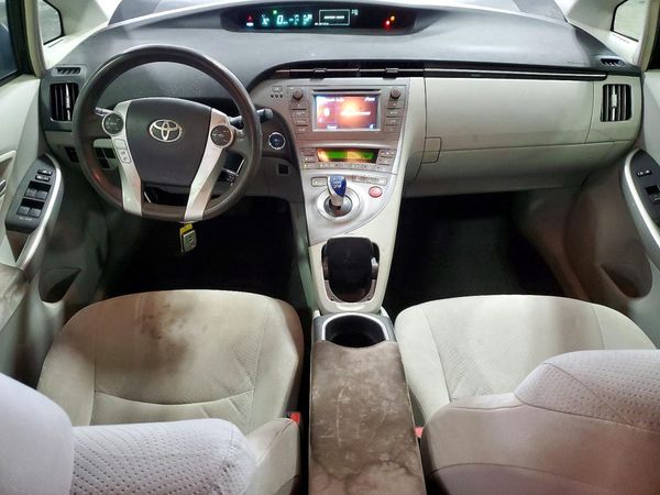 2015 TOYOTA PRIUS