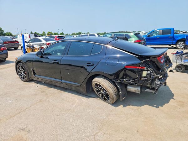 2023 KIA STINGER