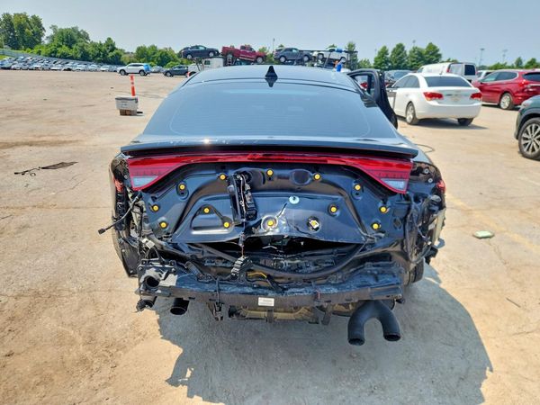 2023 KIA STINGER