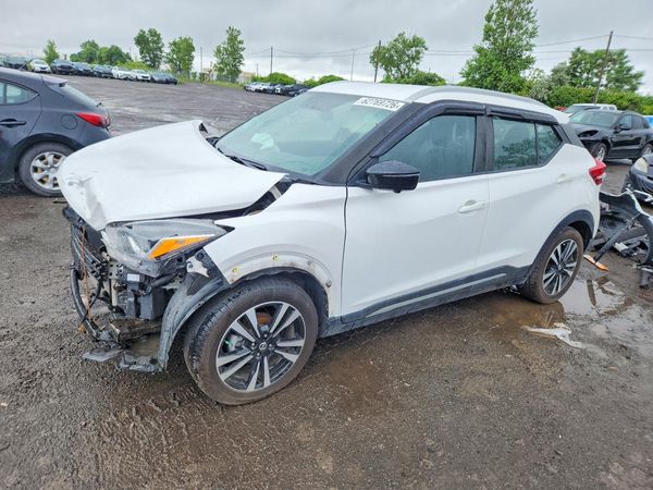2019 NISSAN KICKS
