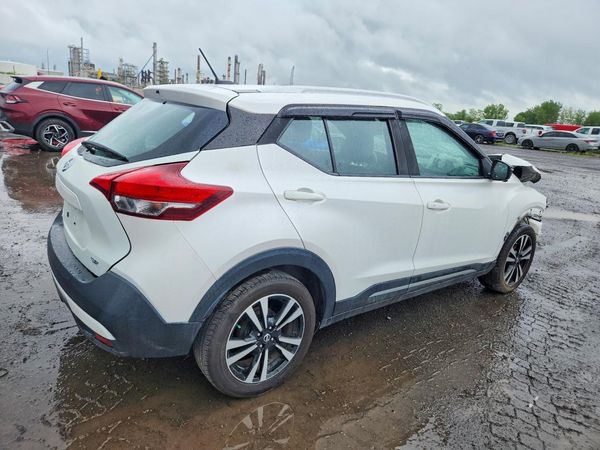 2019 NISSAN KICKS