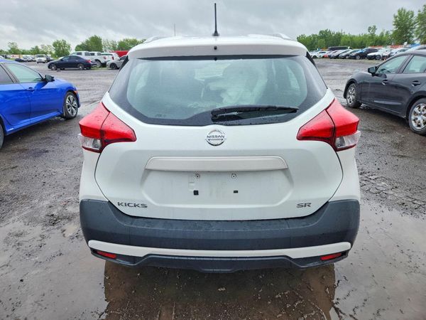2019 NISSAN KICKS