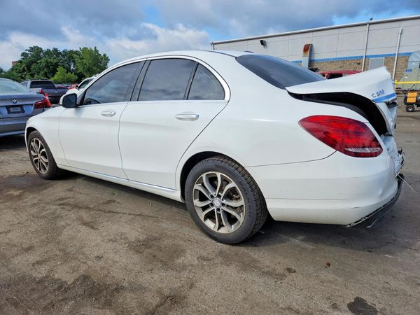2015 MERCEDES-BENZ C 4-MATIC