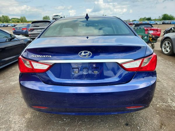 2012 HYUNDAI SONATA Middle-low level