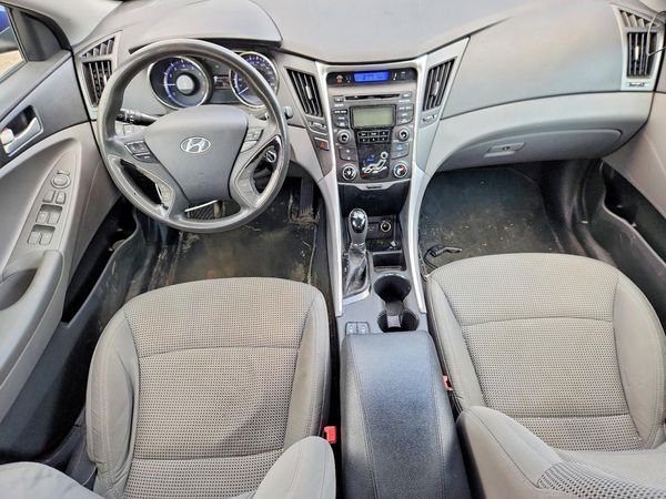 2012 HYUNDAI SONATA Middle-low level