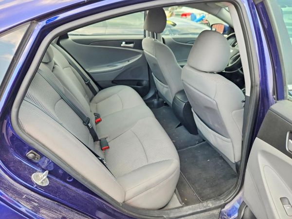 2012 HYUNDAI SONATA Middle-low level