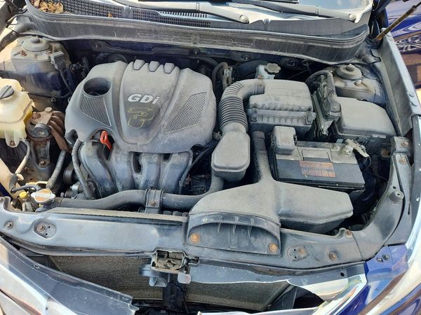 2012 HYUNDAI SONATA Middle-low level