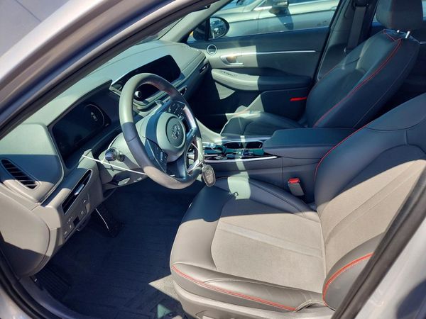2023 HYUNDAI SONATA