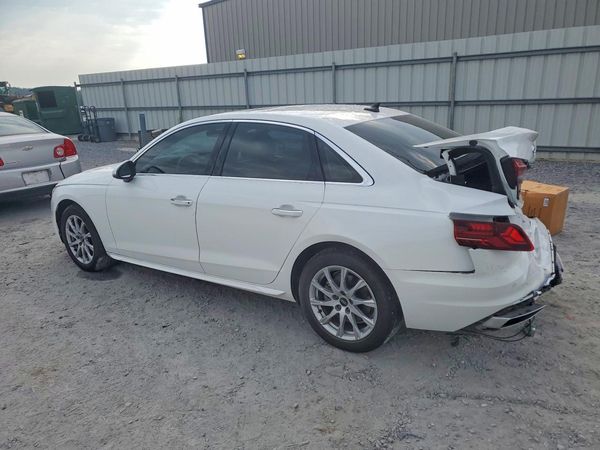 2023 AUDI A4 quattro Premium