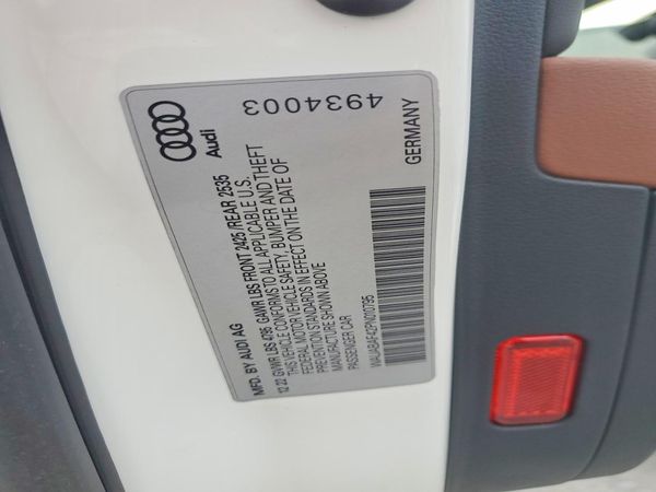 2023 AUDI A4 quattro Premium