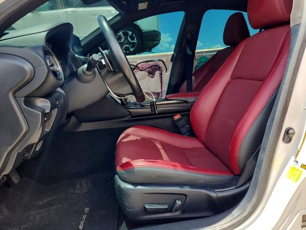 2023 LEXUS IS 300 Comfort