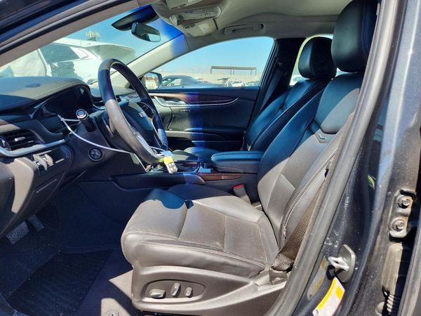2016 CADILLAC XTS Luxury