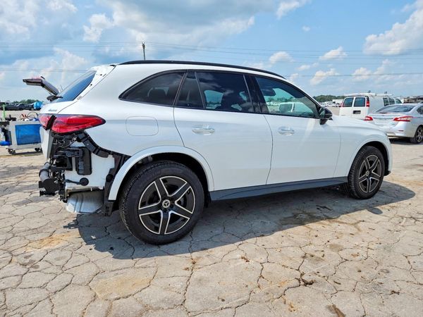 2024 MERCEDES-BENZ GLC