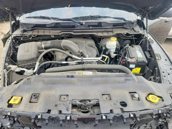 2018 RAM 1500 SLT