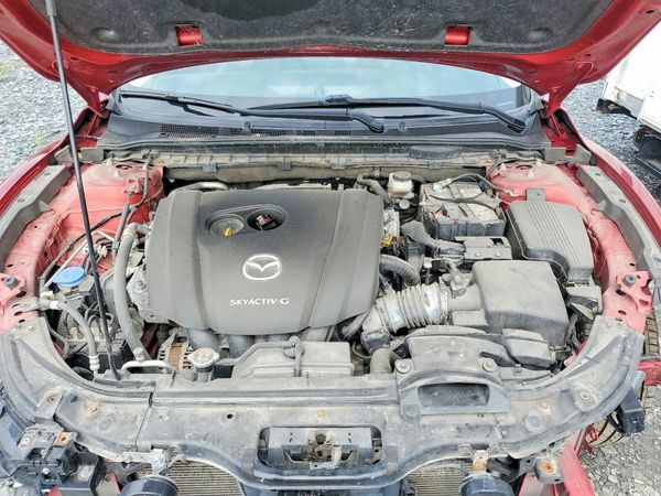 2020 MAZDA 6 — Engine bay