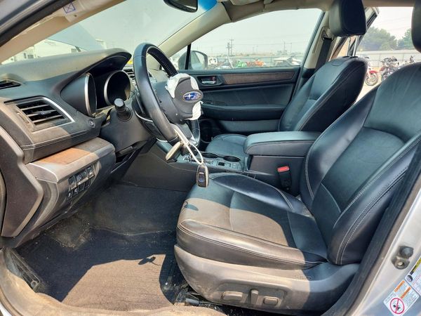2018 SUBARU OUTBACK Limited+M/R