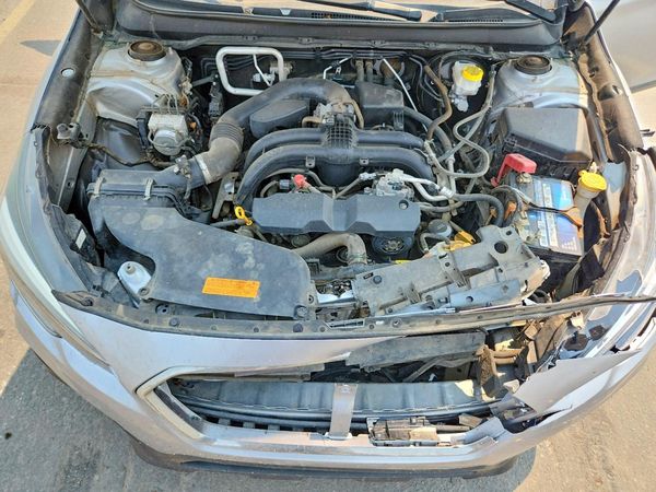 2018 SUBARU OUTBACK Limited+M/R