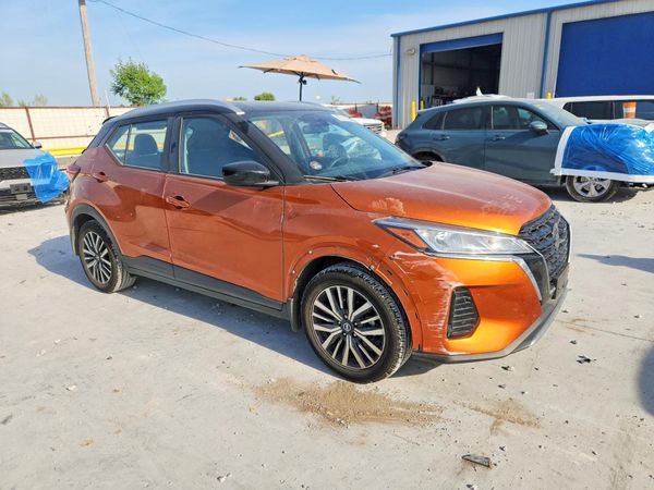 2021 NISSAN KICKS
